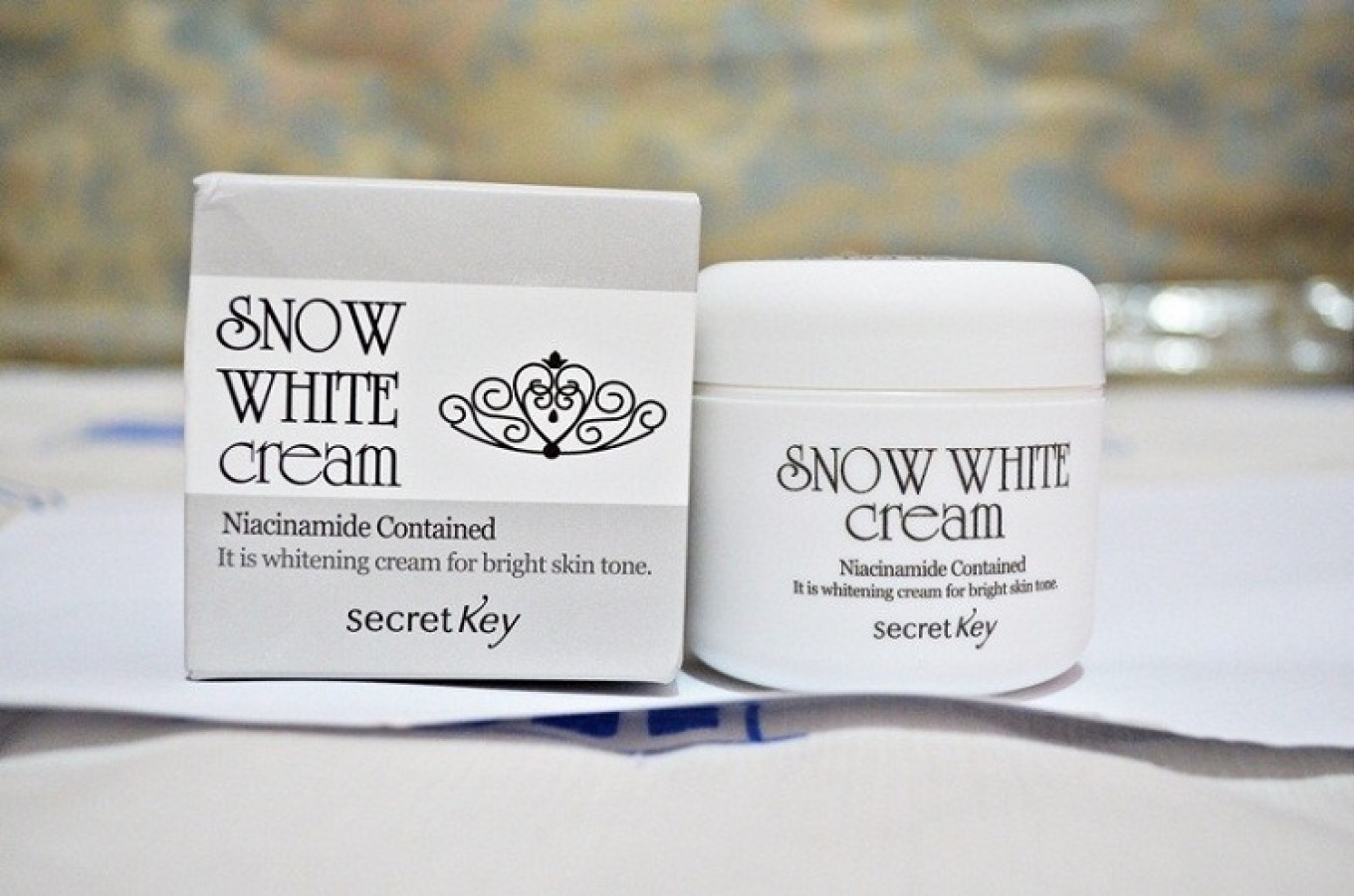 Kem Dưỡng Trắng Da Snow White Cream