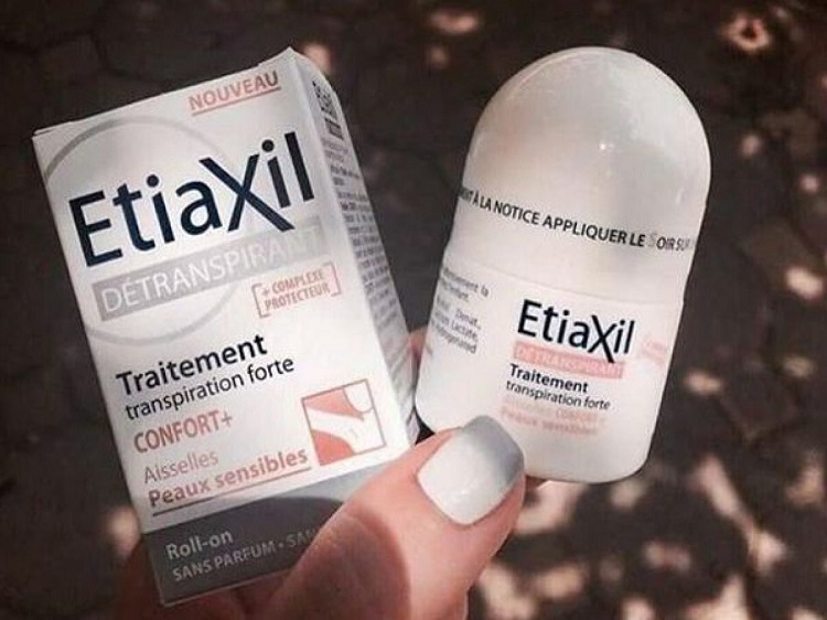 Lăn khử mùi Etiaxil Detranspirant Confort+ sản xuất từ Pháp