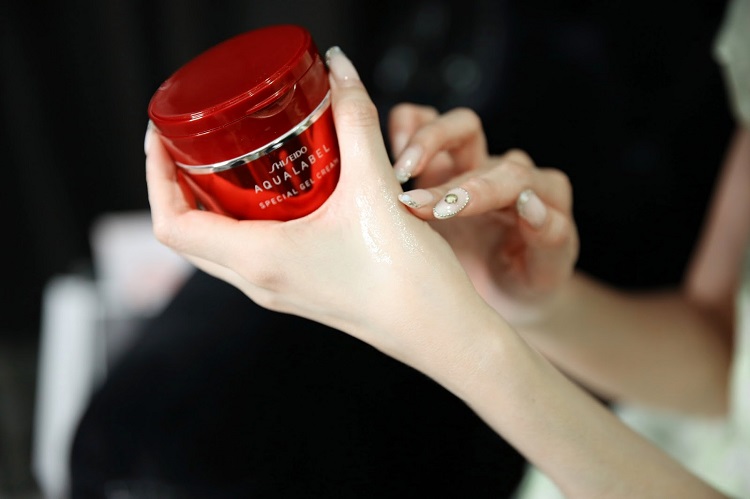 kem dưỡng da Aqualabel đỏ có tốt không, kem dưỡng da ban đêm Shiseido, kem dưỡng da Aqualabel đỏ, kem dưỡng da Shiseido cho da dầu, kem dưỡng da Shiseido Aqualabel đỏ, kem dưỡng da Aqualabel màu đỏ, kem dưỡng ẩm Shiseido cho da khô, kem dưỡng trắng da Aqualabel đỏ, kem dưỡng da Shiseido Aqualabel đỏ mẫu mới, kem dưỡng da Shiseido Aqualabel màu đỏ webtretho, kem dưỡng da ban đêm Shiseido Aqualabel đỏ, kem dưỡng da Shiseido Aqualabel màu đỏ, kem dưỡng da Aqualabel đỏ review, kem dưỡng da Shiseido Aqualabel đỏ review, kem dưỡng da Shiseido Aqualabel đỏ của nhật, review kem dưỡng da Aqualabel đỏ, kem dưỡng Shiseido Aqualabel sheis