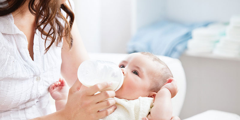 cách pha sữa cho trẻ sơ sinh, cách pha sữa cho bé, cách pha sữa non cho trẻ sơ sinh, cách pha sữa cho trẻ 6 tháng tuổi, pha sữa cho bé, cách pha sữa cho bé mới sinh