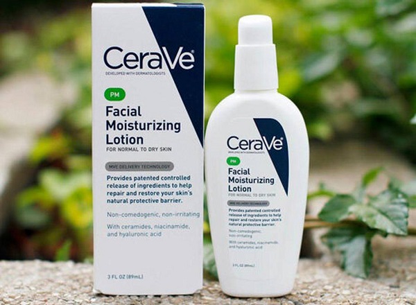Kem dưỡng ẩm CeraVe là một trong những dòng kem dưỡng ẩm được giới chị em “săn lùng” nhiều nhất. Không chỉ mang đến độ cấp ẩm tốt, còn giúp cho làn da của bạn mềm mịn hơn bao giờ hết. Dưới đây là một số chi tiết về dòng kem dưỡng ẩm này.